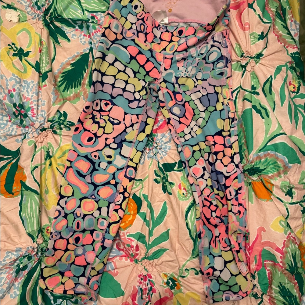 Lilly Pulitzer neon spotted Luxletic Crop Leggings, XS
